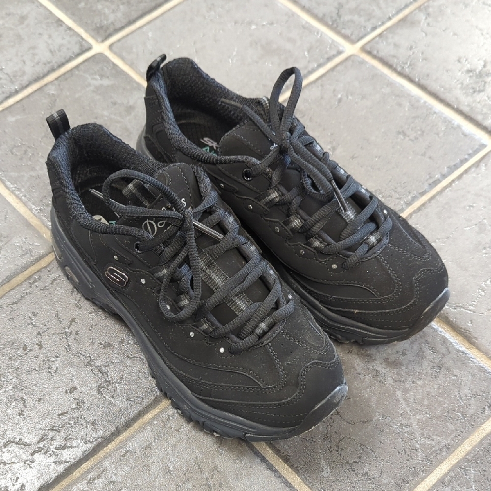 Women's Skechers Dlites Size 6